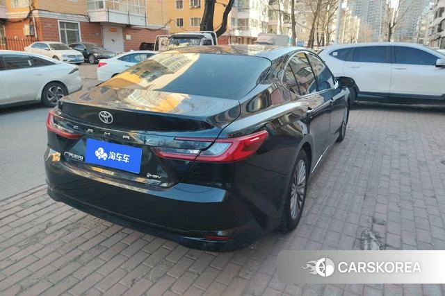 Toyota Camry 2024 Черный из Китая, фото 6