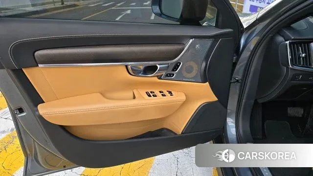 Volvo V90 Cross-Country 2018 Серый из Кореи, фото 6