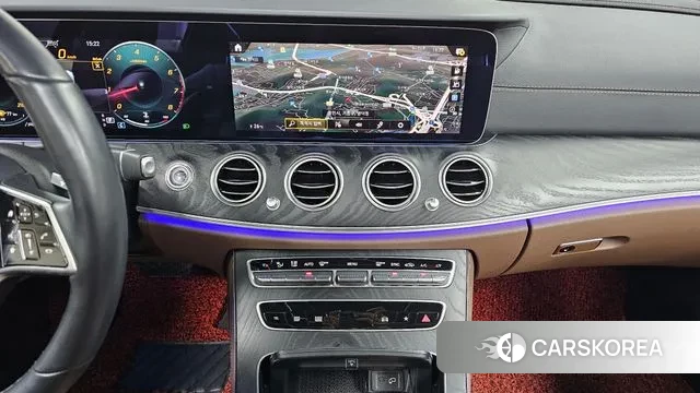 Mercedes-Benz E-Class W213 2022 Серый из Кореи, фото 6