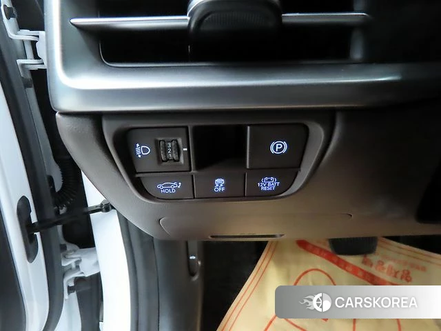 Hyundai Grandeur Hybrid (GN7) 2023 Белый из Кореи, фото 6