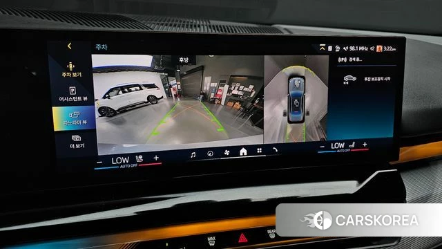 BMW 5 Series (G60) 2024 Серебристо-серый из Кореи, фото 6