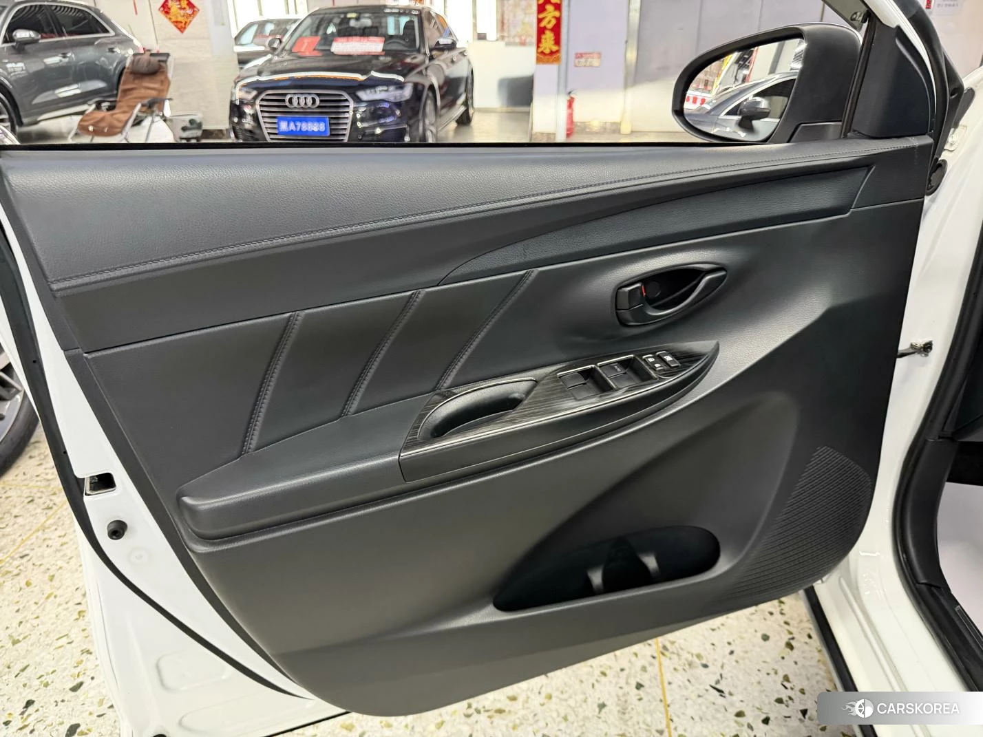 Toyota YARIS L Zhixuan 2021 Белый из Китая, фото 6
