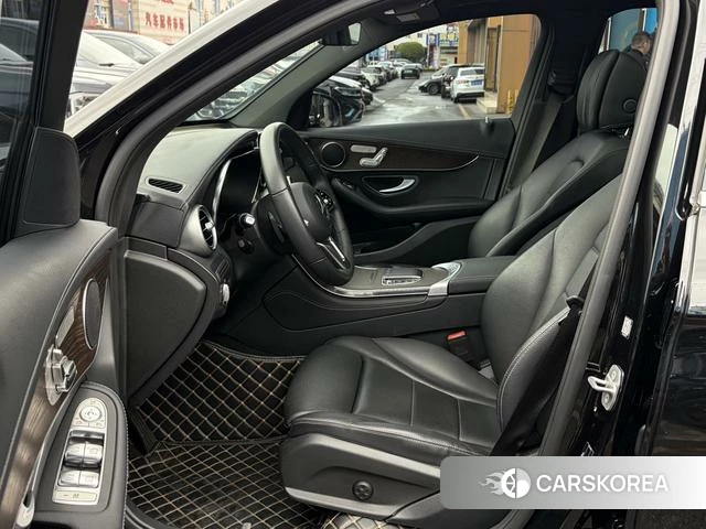 Mercedes-Benz GLC 2021 Черный из Китая, фото 6