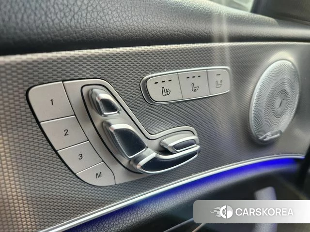 Mercedes-Benz E-Class W213 2019 Белый из Кореи, фото 6