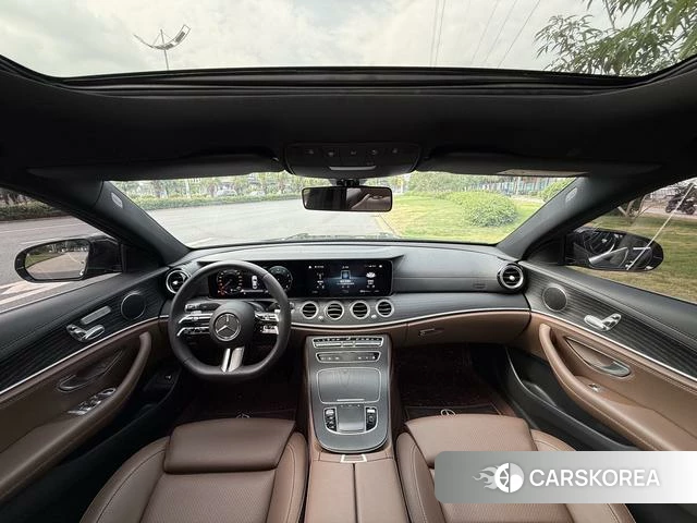 Mercedes-Benz E-class 2023 Черный из Китая, фото 6