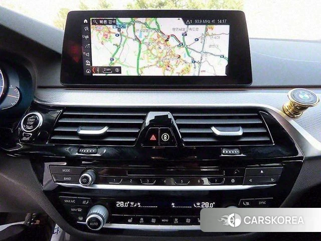 BMW 5 Series (G30) 2018 Черный из Кореи, фото 6