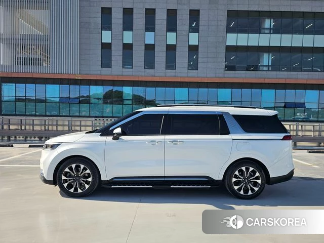 Kia Carnival 4th generation 2022 Белый из Кореи, фото 6
