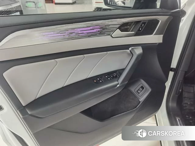 Volkswagen Tanyue 2023 Белый из Китая, фото 6