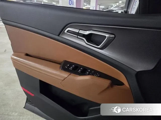 Kia Sportage 5th Generation 2021 Черный из Кореи, фото 6