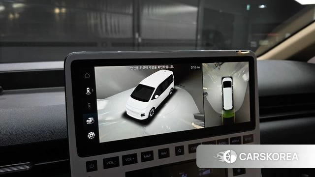 Hyundai Staria 2023 Белый из Кореи, фото 6