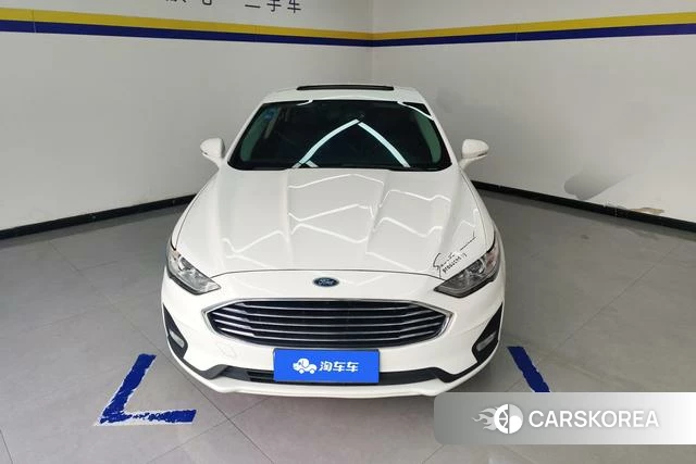 Ford Mondeo 2020 Белый из Китая, фото 6