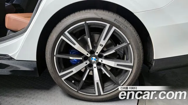 BMW 5 Series (G60) id 2556277 из Кореи 6