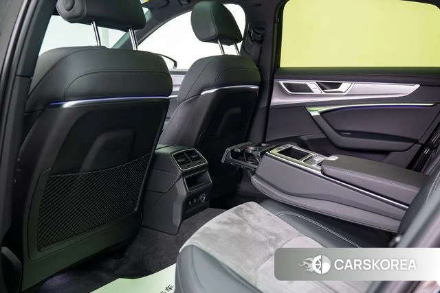 Audi A6L 2024 Черный из Китая, фото 6