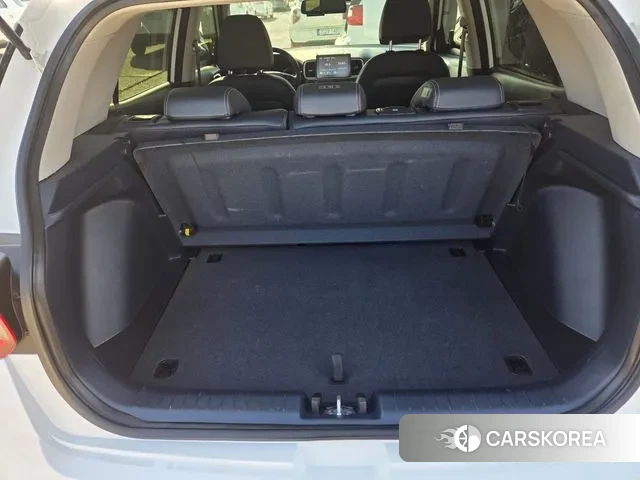 Hyundai Venue 2020 Белый из Кореи, фото 6