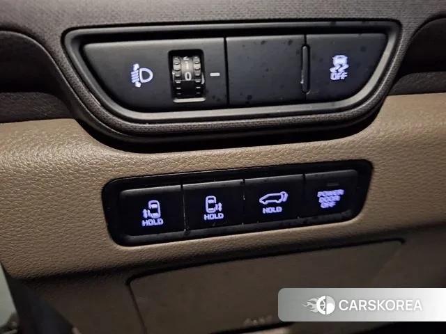Kia The New Carnival 4th Generation 2023 Серебряный из Кореи, фото 6