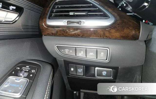 Genesis G90 2019 Черный из Кореи, фото 6