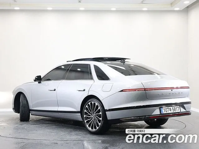 Hyundai Grandeur (GN7) id 2672743 из Кореи 6