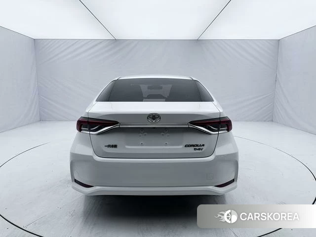Toyota Corolla 2021 Белый из Китая, фото 6
