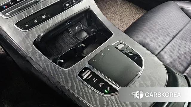 Mercedes-Benz E-Class W213 2023 Белый из Кореи, фото 6