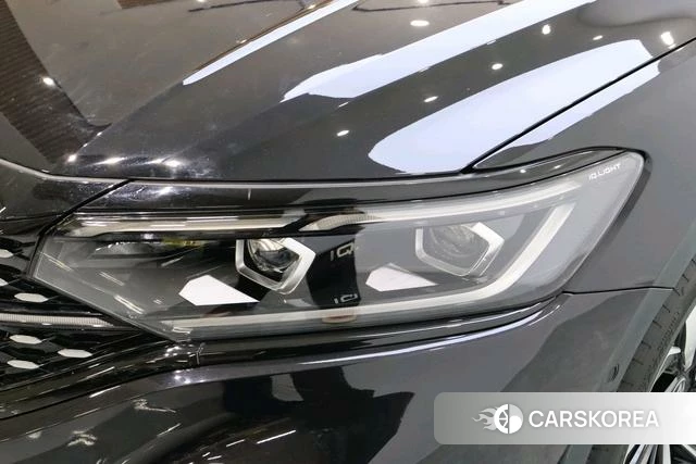 Volkswagen Passat 2022 Черный из Китая, фото 6