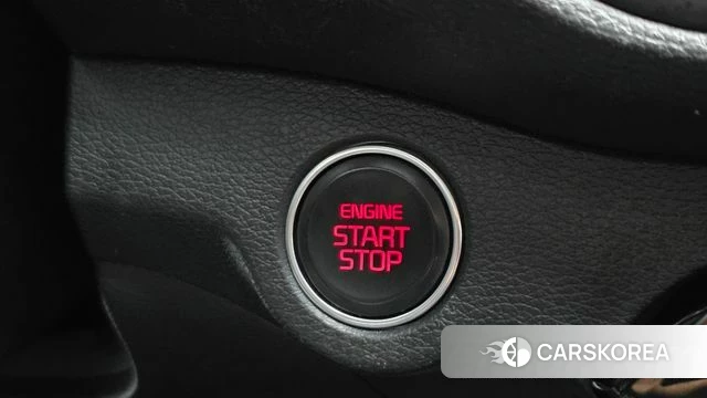 Kia The New K3 2nd generation 2022 Белый из Кореи, фото 6