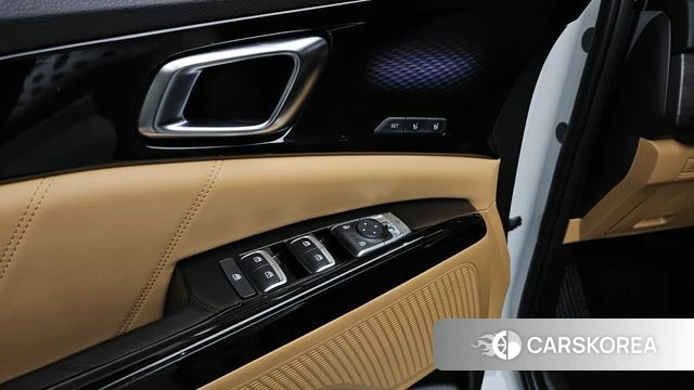 Kia Carnival 4th generation 2023 Белый из Кореи, фото 6