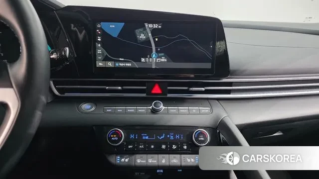 Hyundai The New Avante Hybrid (CN7) 2023 Серебристо-серый из Кореи, фото 6