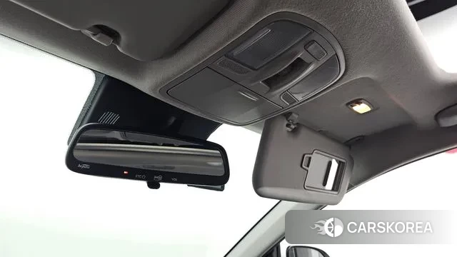 Kia Stonic 2018 Белый из Кореи, фото 6