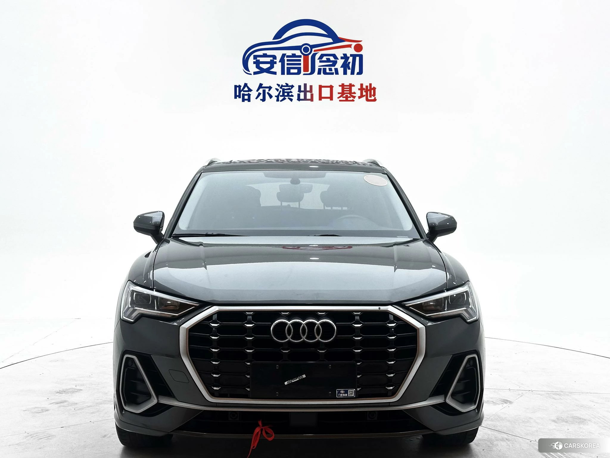 Audi Q3 2020 Темно-серый из Китая, фото 6