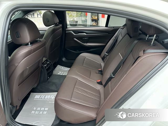 BMW 5 series PHEV 2024 Белый из Китая, фото 6