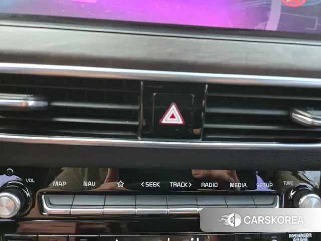 Kia K7 Premier 2019 Жемчужный цвет из Кореи, фото 6