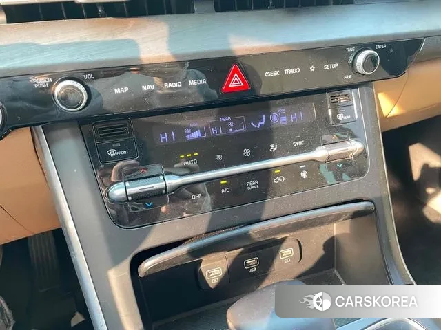 Kia Carnival 4th generation 2023 Белый из Кореи, фото 6