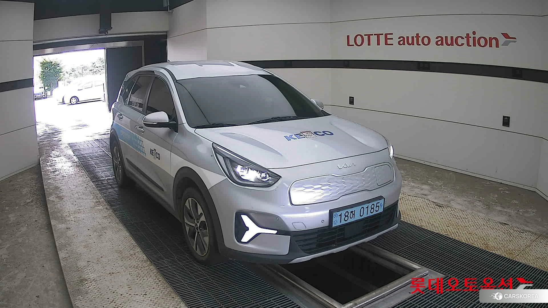 Kia Niro Plus 2023 Sparkling Silver из Кореи, фото 6