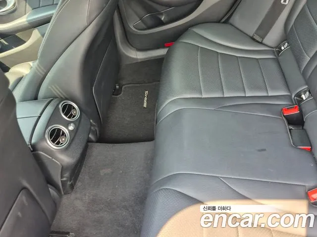 Mercedes-Benz C-Class W205 2018 Белый из Кореи, фото 6