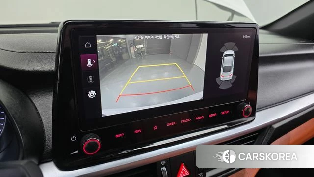 Kia The New K3 2nd generation 2021 Белый из Кореи, фото 6