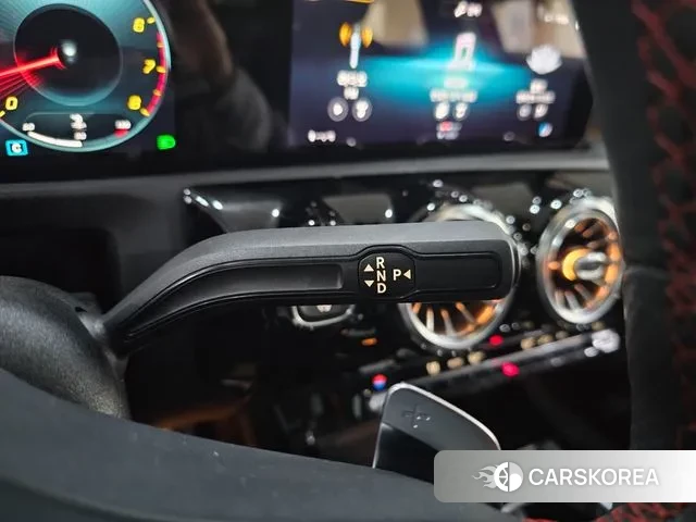 Mercedes-Benz A-Class W177 2020 Красный из Кореи, фото 6