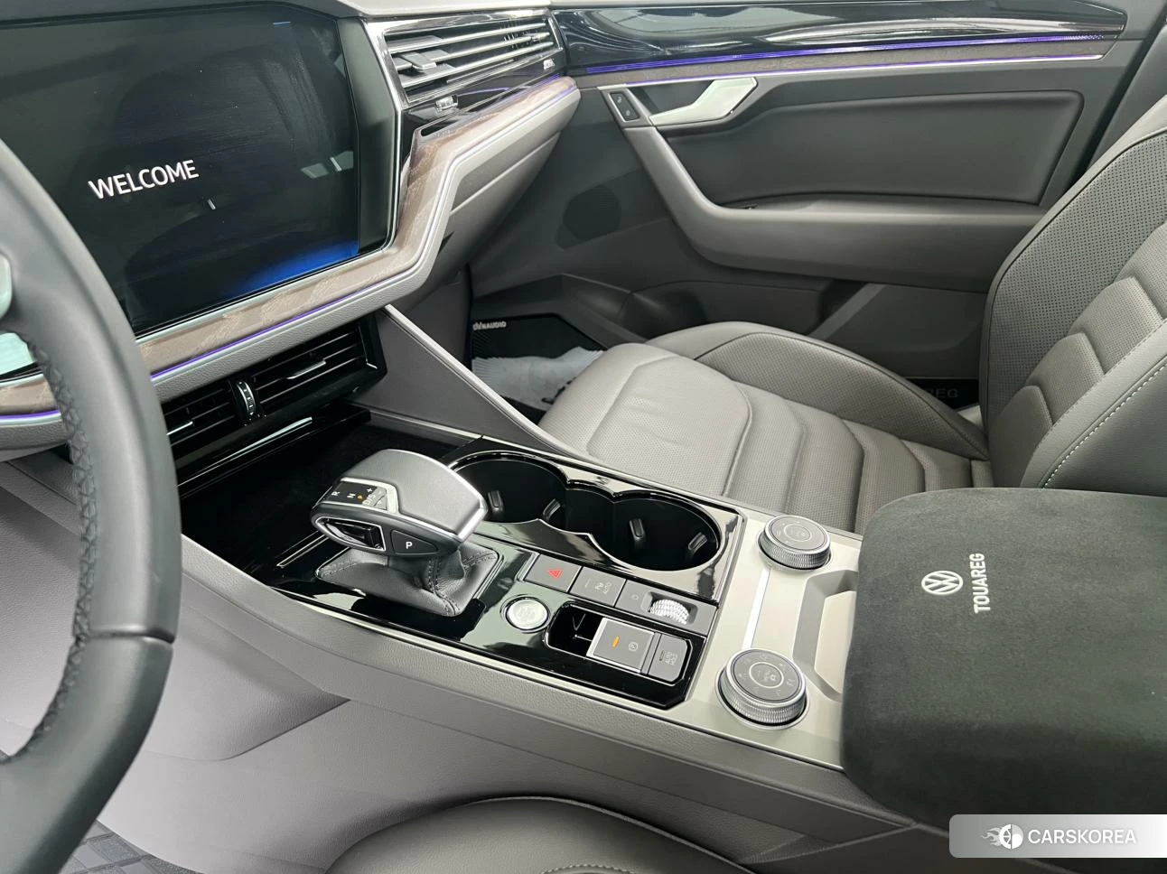 Volkswagen Touareg 2023 Синий из Китая, фото 6