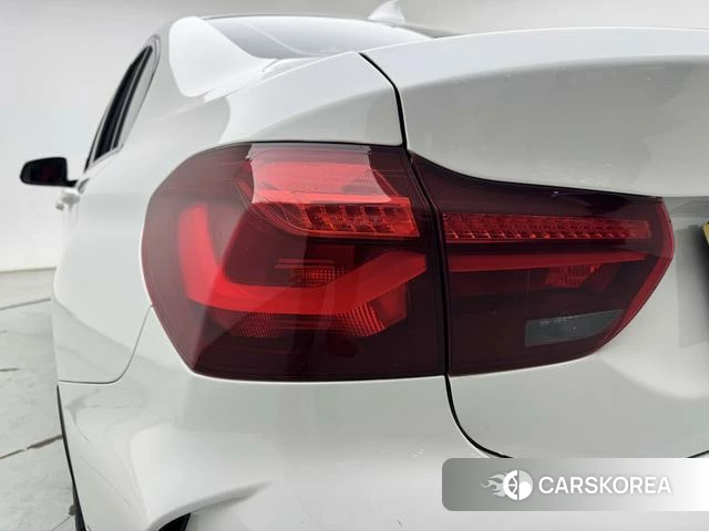 BMW 1 series 2023 Белый из Китая, фото 6