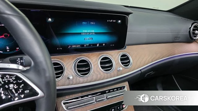 Mercedes-Benz E-Class W213 2023 Белый из Кореи, фото 6
