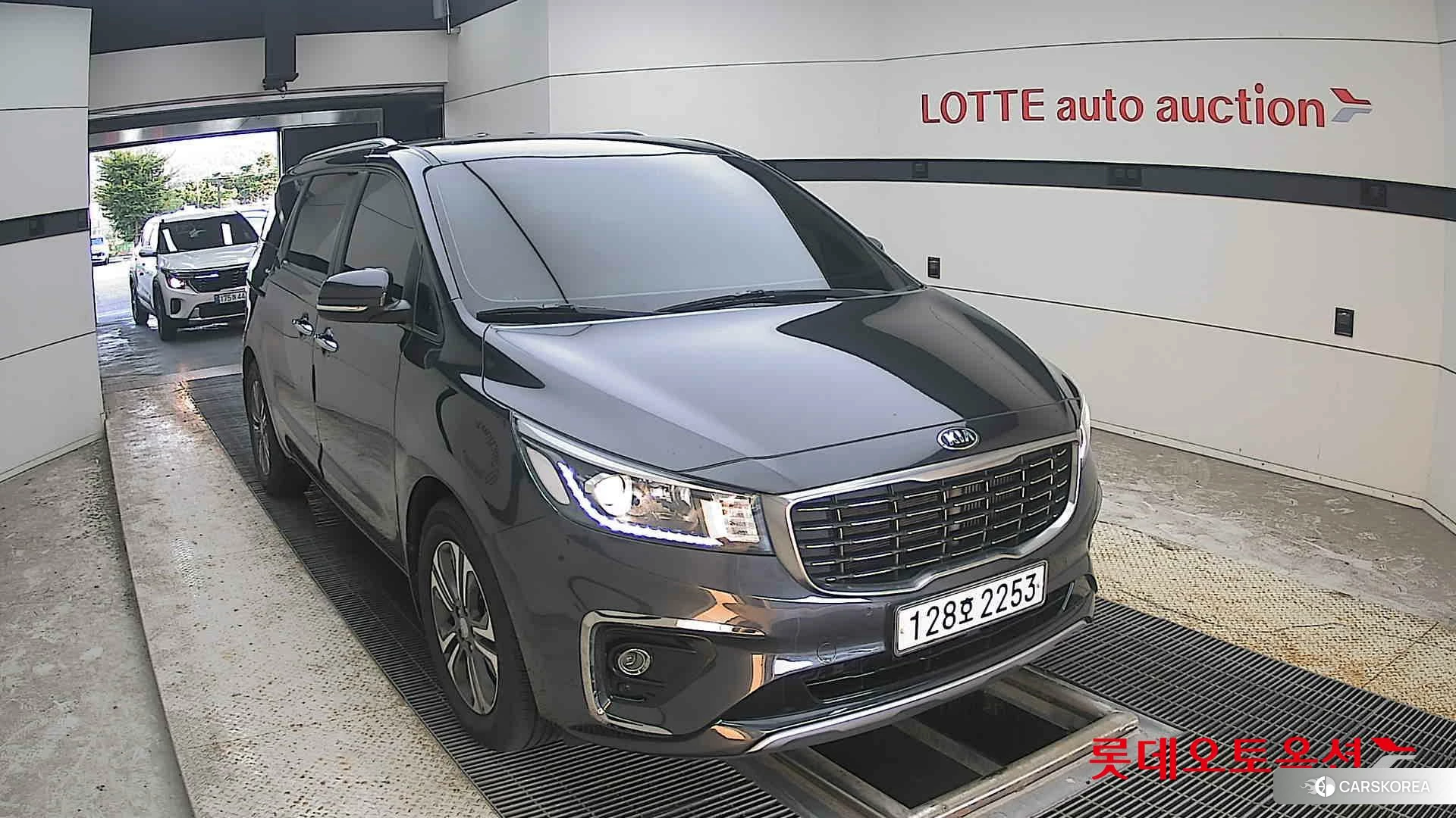 Kia Carnival 2019 Gray из Кореи, фото 6