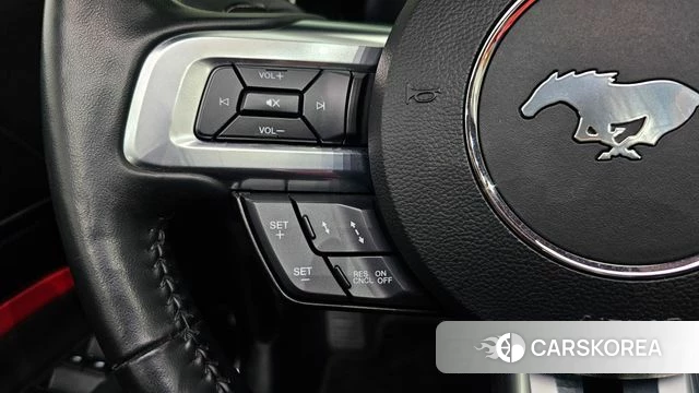 Ford Mustang 2022 Черный из Кореи, фото 6