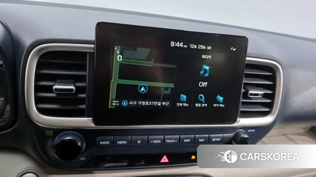 Hyundai Venue 2019 Белый из Кореи, фото 6