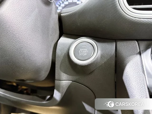 Hyundai Kona 2018 Серый из Кореи, фото 6