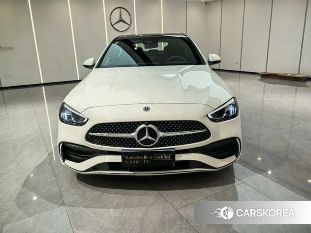 Mercedes-Benz Class C 2025 Белый из Китая, фото 6
