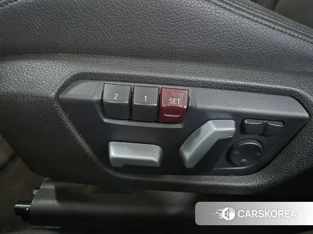 BMW 3 Series (F30) 2018 Белый из Кореи, фото 6