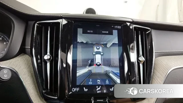 Volvo XC60 second Generation 2018 Белый из Кореи, фото 6