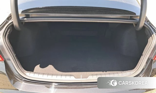Kia K5 3rd generation 2021 Черный из Кореи, фото 6
