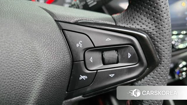 Chevrolet (GM Daewoo) Trailblazer 2022 Серебристо-серый из Кореи, фото 6