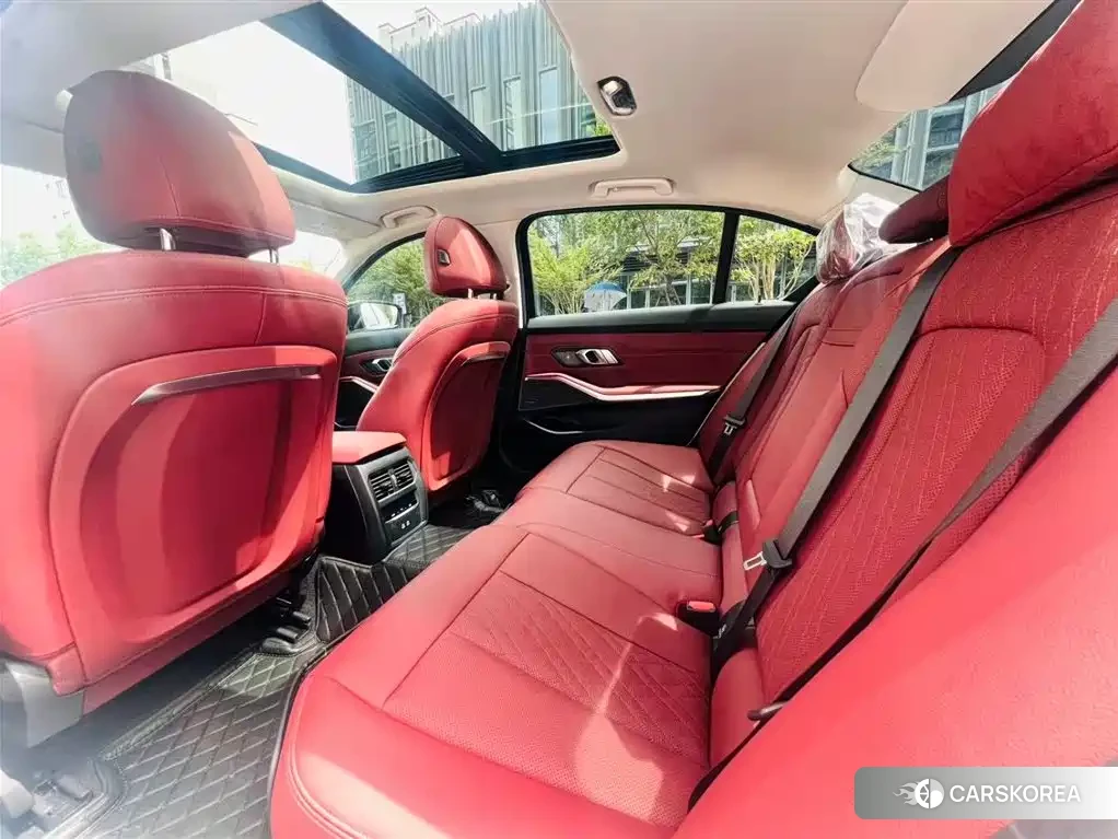 BMW 3 series 2025 Белый из Китая, фото 6