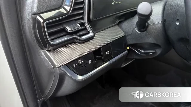 Kia Sportage 5th Generation 2023 Белый из Кореи, фото 6